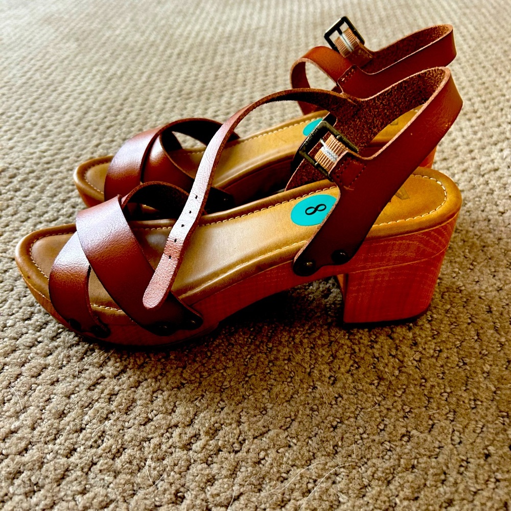 Brand new heels